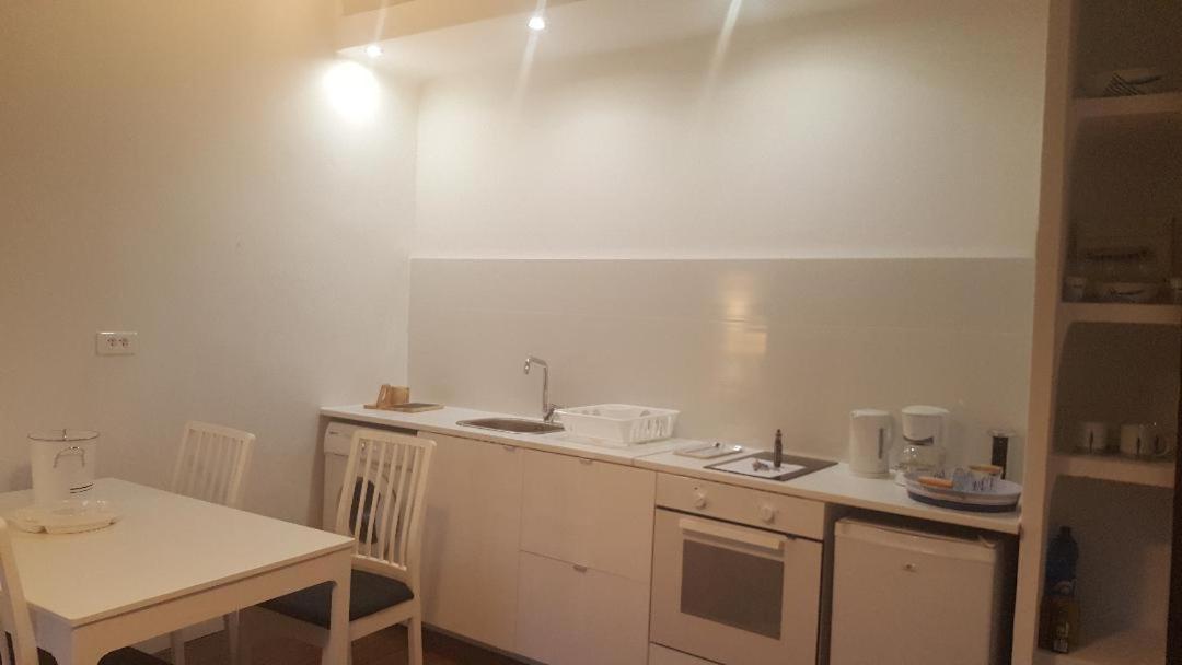 Апартаменты Au Coeur Du Panier Avec Terrasse 2 A 4 Personnes Climatisation Марсель Экстерьер фото